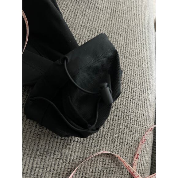 Eddie Bauer size 2P 2 petite black pants with belt - Picture 6 of 6